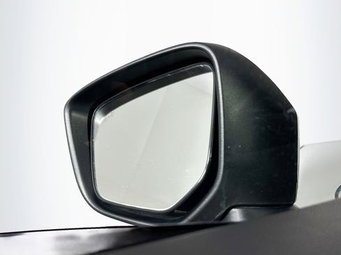 Used 2025 Mitsubishi Eclipse Cross SE image 16