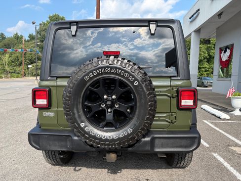 Certified 2020 Jeep Wrangler Unlimited Sport AWD/4WD image 8
