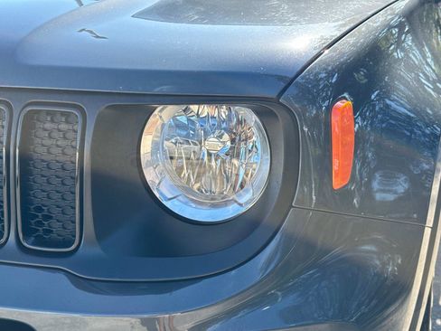 Certified 2023 Jeep Renegade Altitude w/ Sun/Sound Group image 9