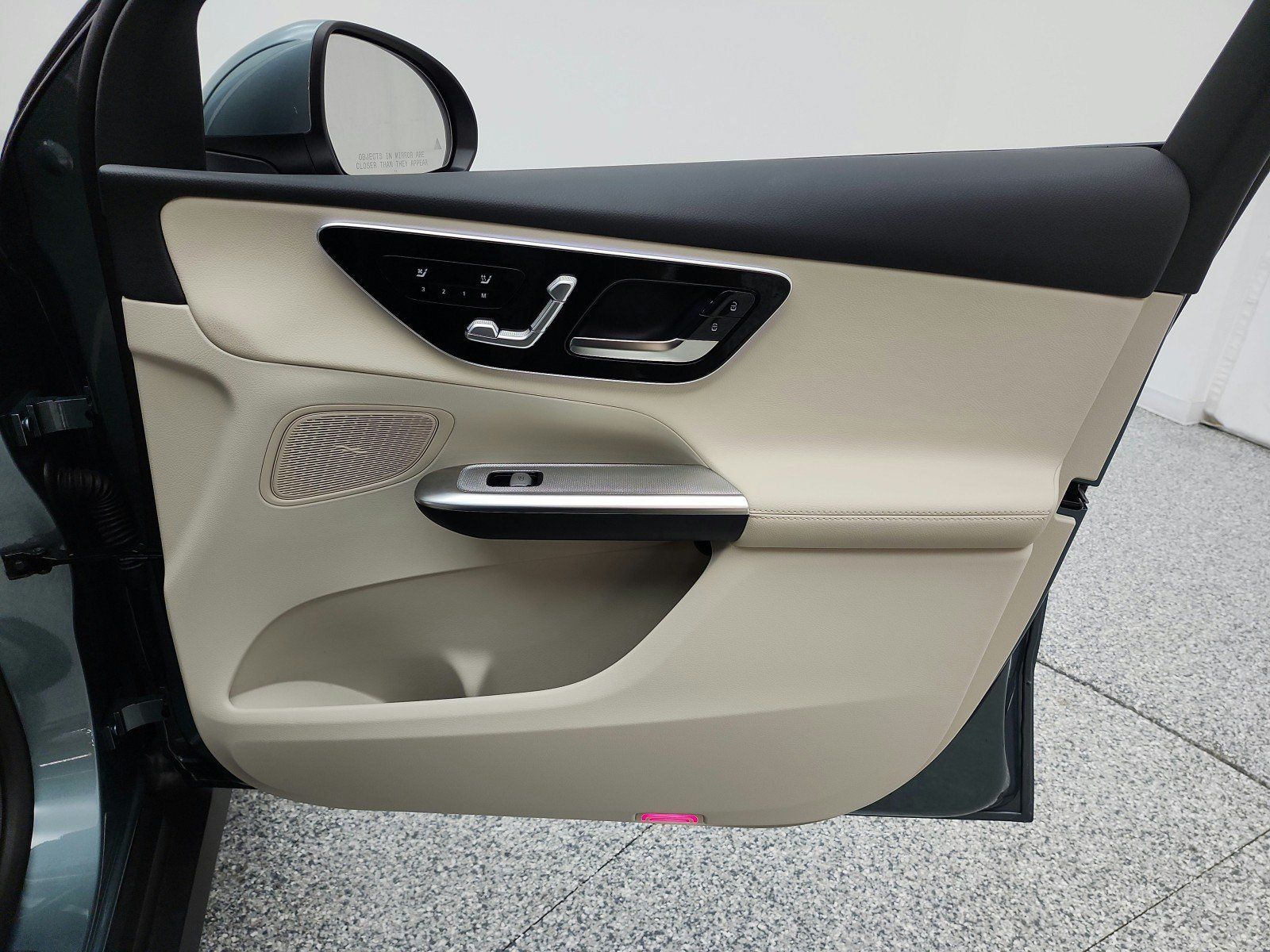 Used 2026 Mercedes-Benz GLC 300 image 19