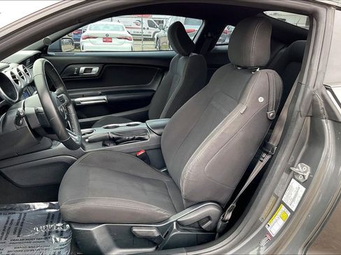 Certified 2022 Ford Mustang Coupe image 16