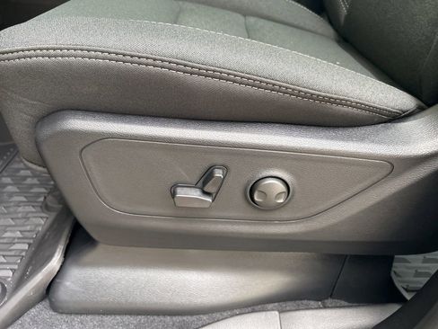 Used 2025 RAM 1500 Big Horn image 45