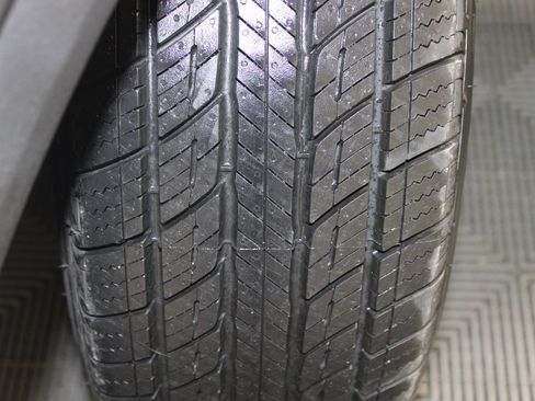 Certified 2020 Ford Escape SE image 27