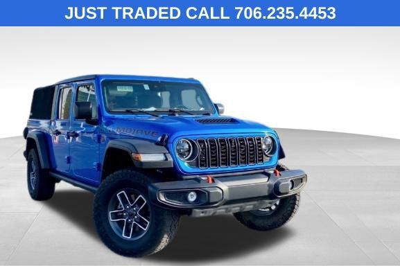 Used 2024 Jeep Gladiator Mojave w/ Technology Group AWD/4WD image 1