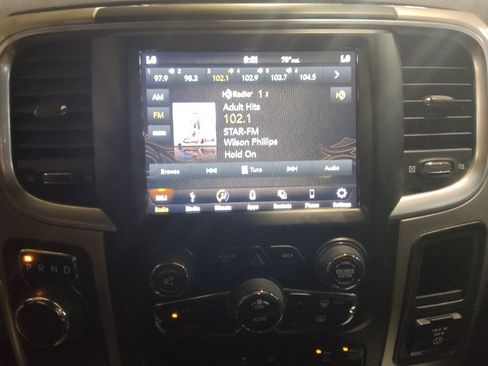 Used 2019 RAM 1500 Lone Star RWD image 25