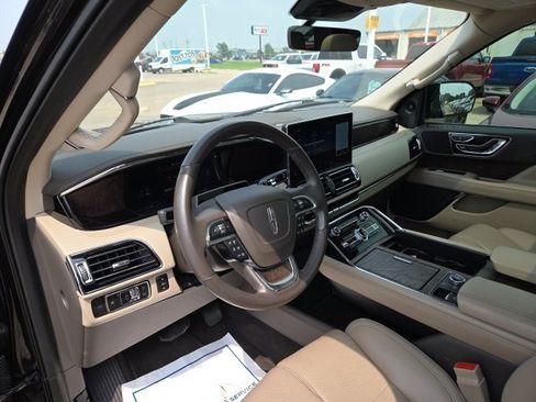 Used 2022 Lincoln Navigator L Reserve image 26
