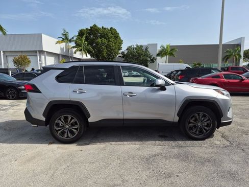 Used 2023 Toyota RAV4 XLE Premium AWD/4WD image 4