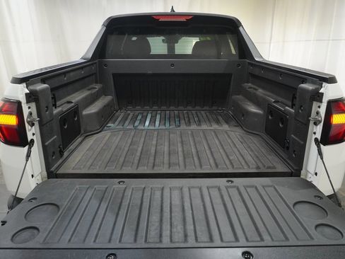 Certified 2023 Hyundai Santa Cruz SE image 6