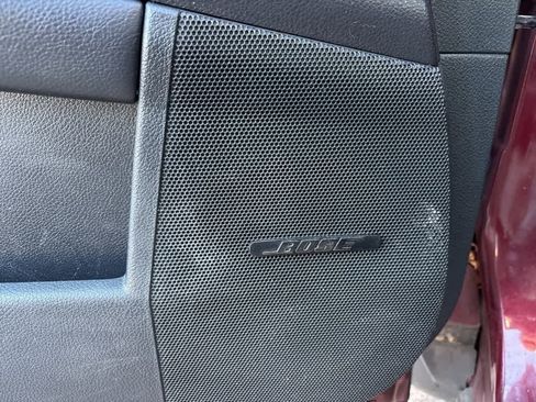 Used 2010 Nissan Murano LE w/ Navigation Pkg image 12