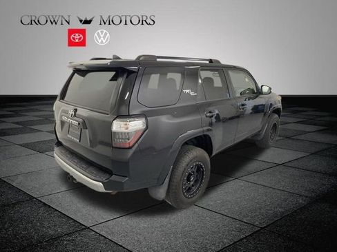Used 2019 Toyota 4Runner TRD Off-Road Premium AWD/4WD image 6