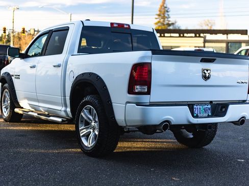 Used 2017 RAM 1500 Sport image 12