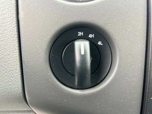 Used 2004 Ford F150 XLT AWD/4WD image 61