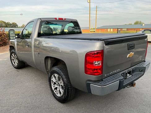 Used 2013 Chevrolet Silverado 1500 W/T w/ LS Package image 6