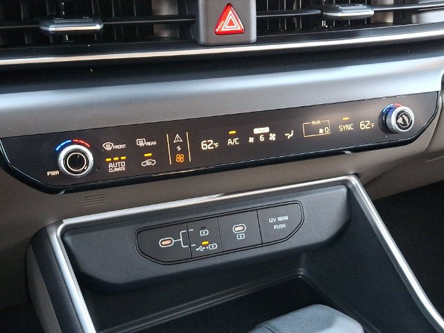 Certified 2026 Kia Carnival FWD image 16