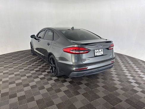 Used 2020 Ford Fusion SE FWD image 9
