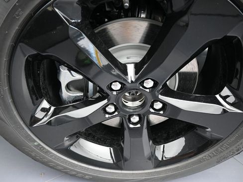 New 2025 Jeep Grand Cherokee L Limited w/ Black Appearance Package image 36