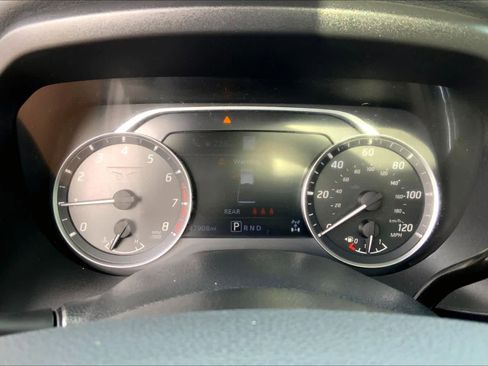 Used 2023 Nissan Titan Platinum Reserve w/ Moonroof Package image 23