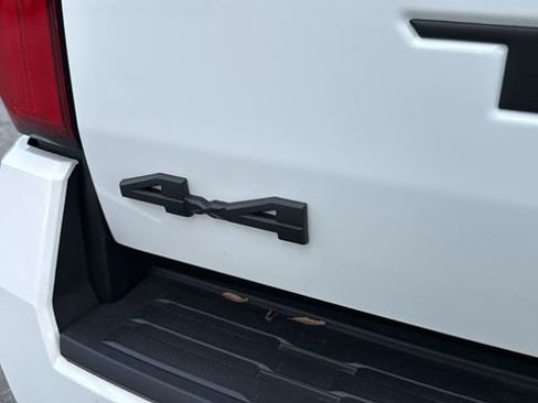 Used 2024 Toyota Tacoma SR5 image 7
