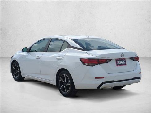 Used 2024 Nissan Sentra SV image 8