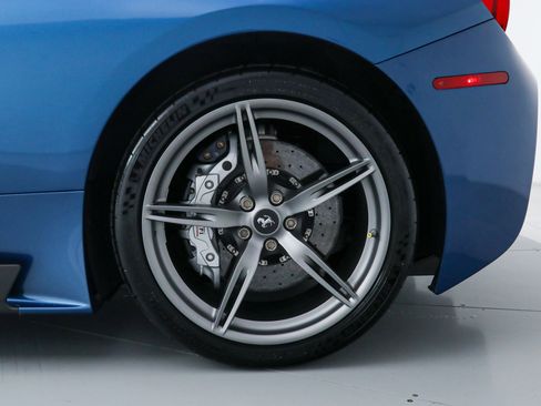 Certified 2015 Ferrari 458 Speciale Coupe image 45