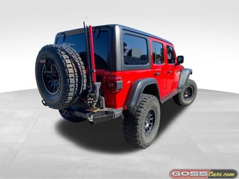 Used 2018 Jeep Wrangler Unlimited Rubicon w/ Dual Top Group AWD/4WD image 3