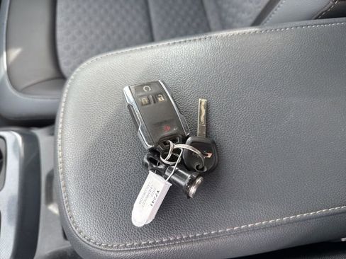 Used 2022 Chevrolet Colorado Z71 w/ Safety Package image 60