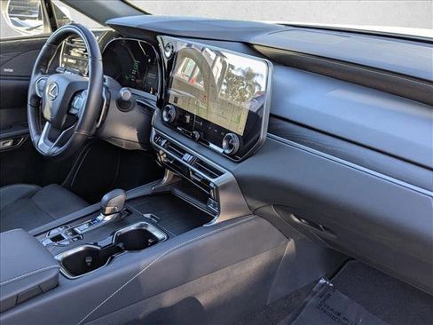 Certified 2025 Lexus RX 450h Luxury image 25