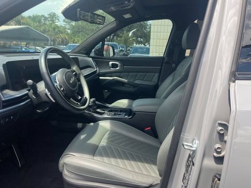 Used 2025 Kia Sorento SX Prestige w/ Sage Leather Package AWD/4WD image 12