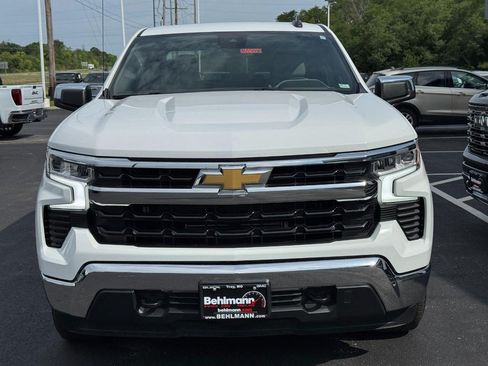 Used 2022 Chevrolet Silverado 1500 LT AWD/4WD image 12