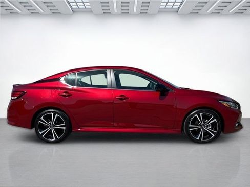 Used 2023 Nissan Sentra SR w/ Trunk Package image 3