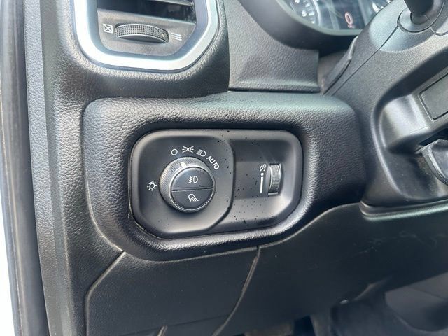 Used 2025 RAM 2500 Big Horn AWD/4WD image 26