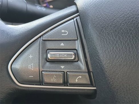 Used 2017 INFINITI Q50 3.0t Premium w/ 3.0T Premium Plus Package image 24