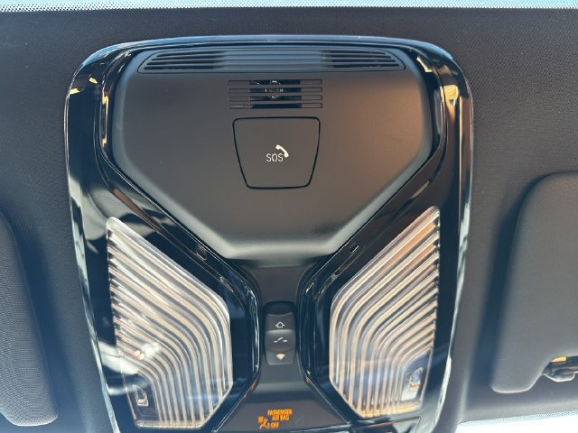 Used 2024 BMW M2 w/ Lighting Package RWD image 25