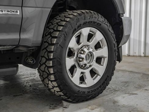 Used 2019 Ford F350 Lariat w/ Chrome Package AWD/4WD image 62