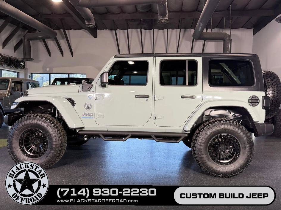 Used 2024 Jeep Wrangler Unlimited AWD/4WD image 6