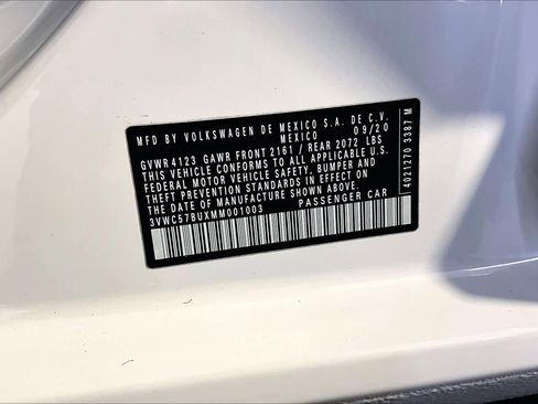 Used 2021 Volkswagen Jetta SE w/ SE Cold Weather Package image 33