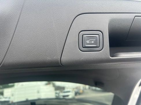 Used 2021 Buick Envision Preferred FWD image 22
