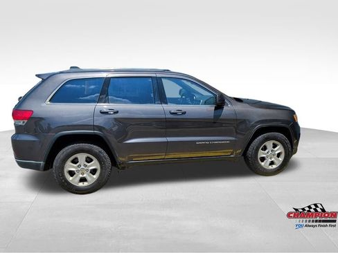 Used 2016 Jeep Grand Cherokee Laredo w/ Quick Order Package 23E AWD/4WD image 6