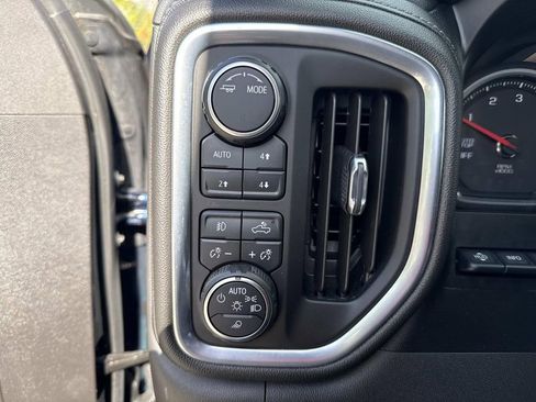 Used 2021 Chevrolet Silverado 1500 High Country w/ Technology Package image 49