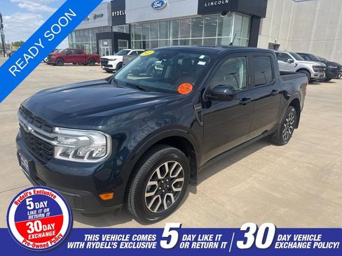 Certified 2022 Ford Maverick Lariat w/ Equipment Group 500A Standard AWD/4WD image 1