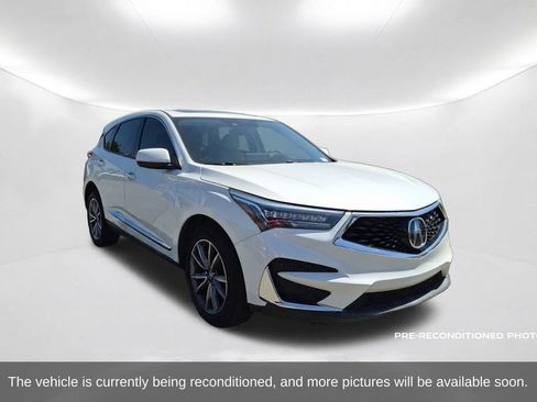 Used 2019 Acura RDX w/ Technology Package FWD image 3