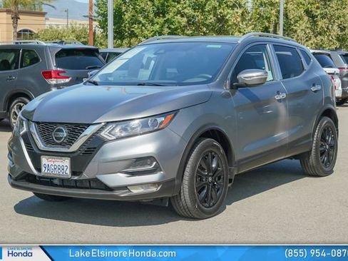 Used 2021 Nissan Rogue Sport SV AWD/4WD image 4
