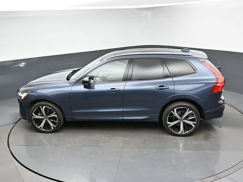 Used 2023 Volvo XC60 B5 Ultimate w/ Protection Package Premier image 19