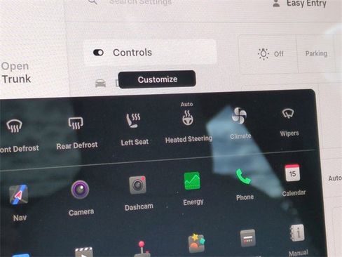 Used 2022 Tesla Model Y Long Range image 26