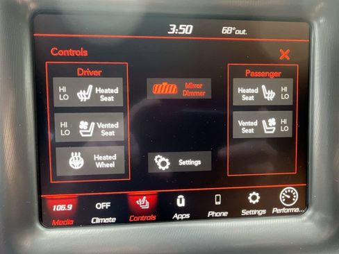 Used 2022 Dodge Challenger R/T Scat Pack RWD image 18