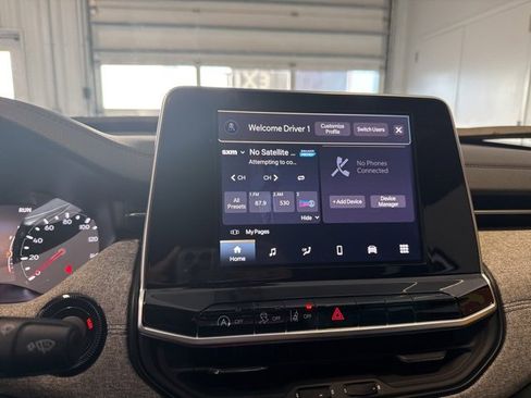 Used 2025 Jeep Compass Sport w/ Mopar Graphics Package image 25