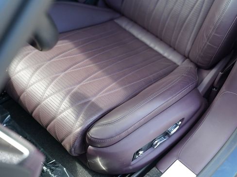 Used 2023 Bentley Flying Spur S V8 AWD/4WD image 26