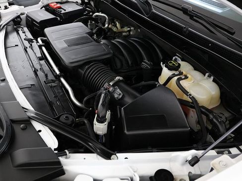 Used 2025 GMC Yukon XL Denali AWD/4WD image 42