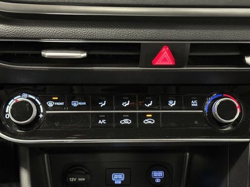 Used 2023 Hyundai Sonata SE w/ Cargo Package image 17