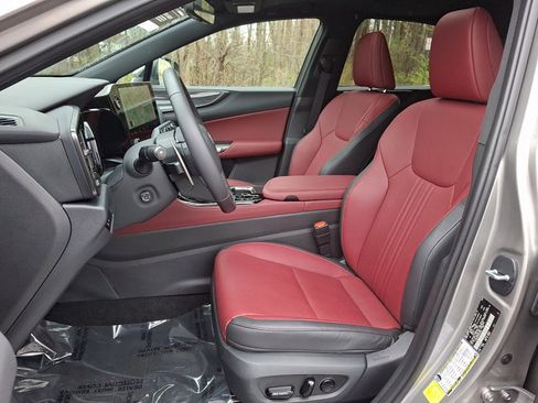 Used 2025 Lexus NX 350h AWD w/ Cold Area Package image 13